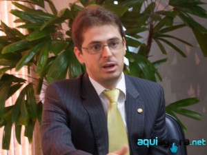 Dr. RICARDO BARISON GARCIA