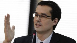 Dallagnol: "a Lava Jato revelou que há várias condições conjunturais que favorecem a corrupção e a impunidade no Brasil."