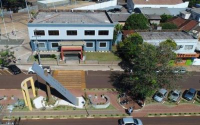 Nepotismo: ONG notifica prefeito, esposa e Município por não afastamento determinado pelo STF