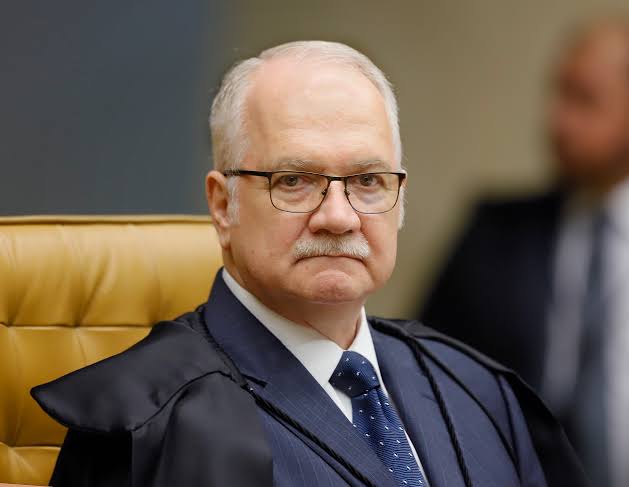 Ministro Edson Fachin (STF) reconhece tese do Vigilantes da Gestão e manda suspender nomeação